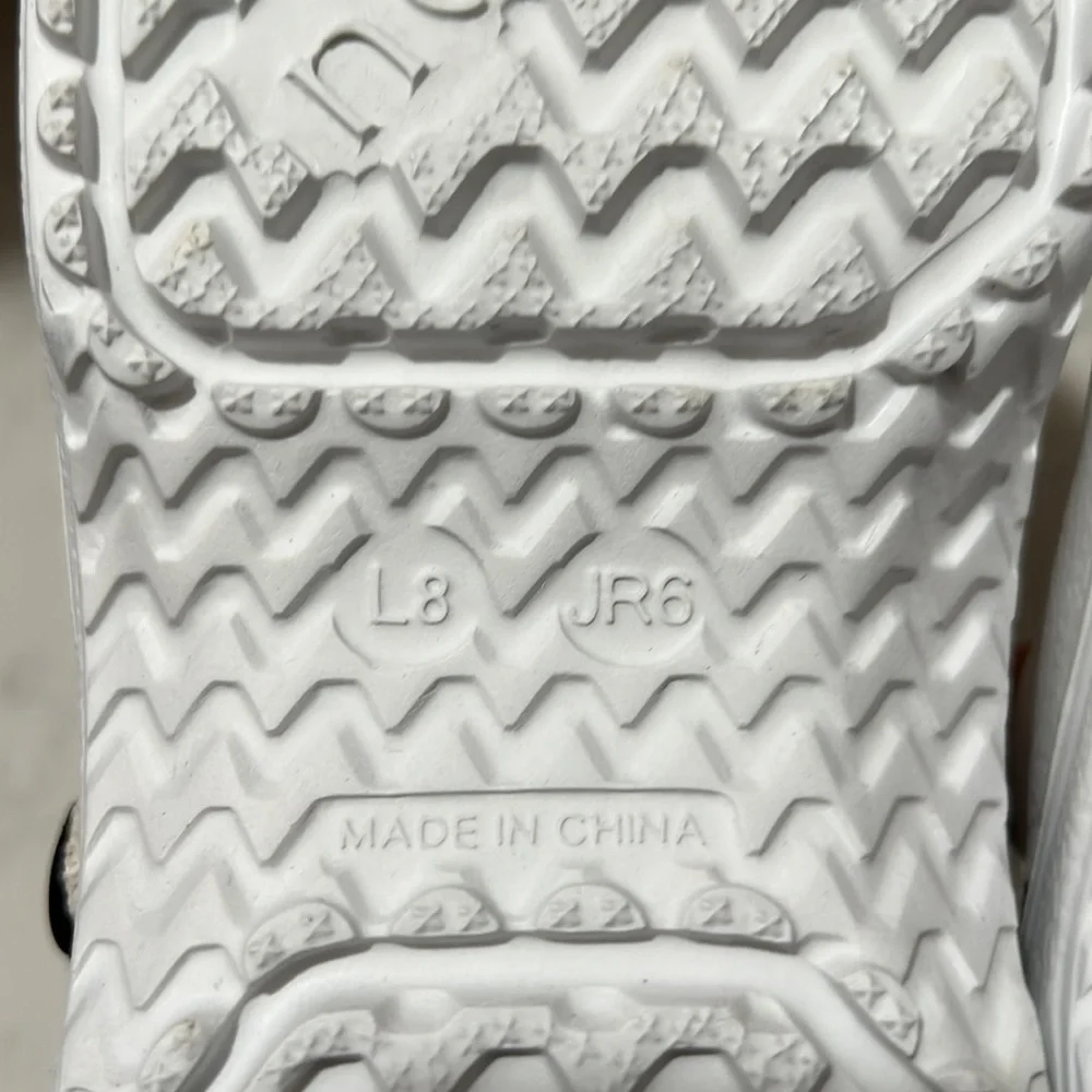 NWOT{nothinZ}Sz L8, JR 6 white Clog - Picture 8 of 8